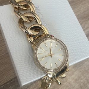 Michael kors watch with original case